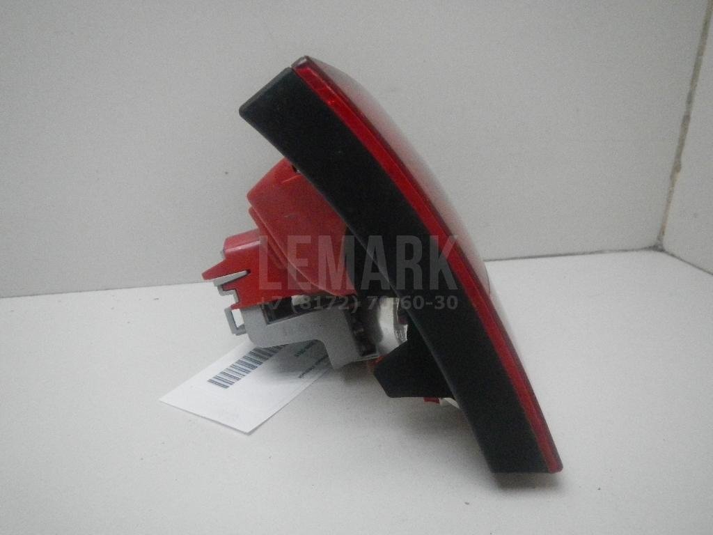 Фонарь задний внутренний левый