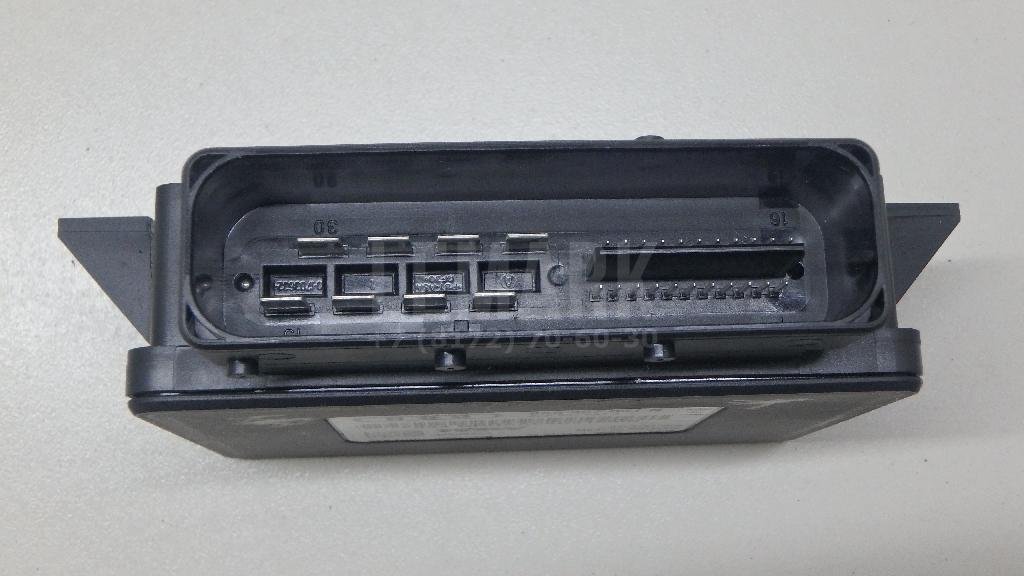 Блок управления парковочным тормозом