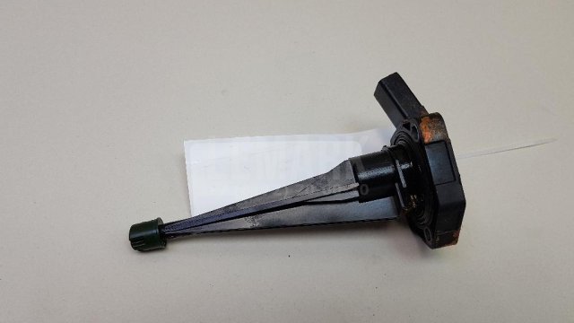 Датчик уровня масла