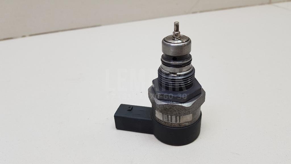 Регулятор давления топлива