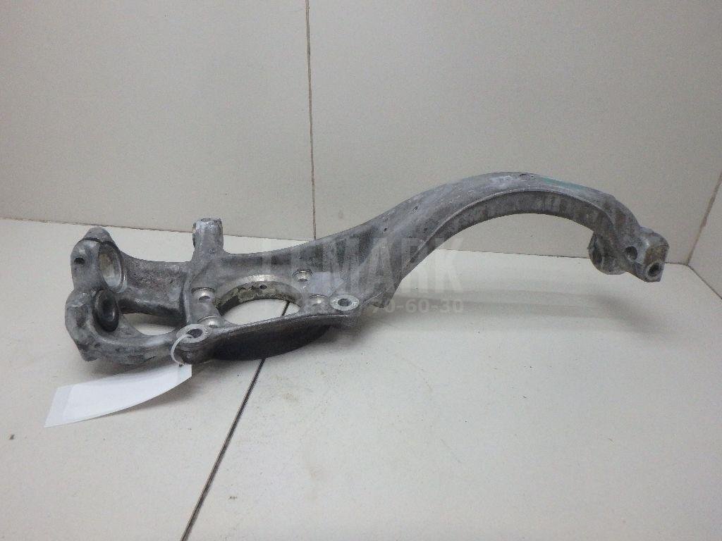 Кулак поворотный передний правый