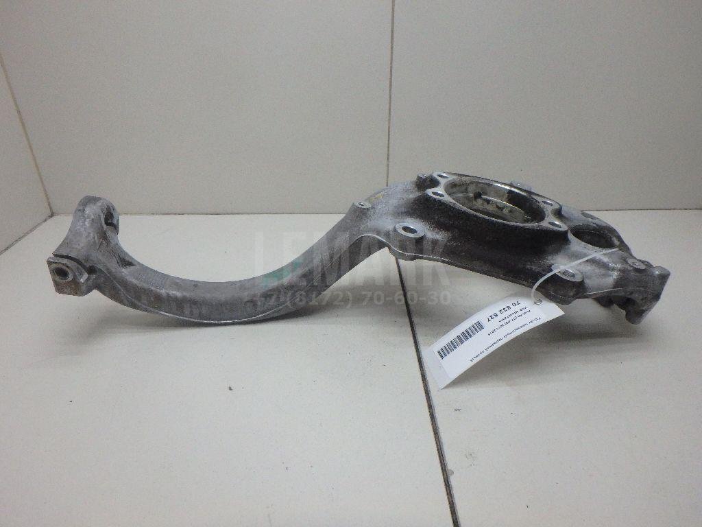 Кулак поворотный передний правый