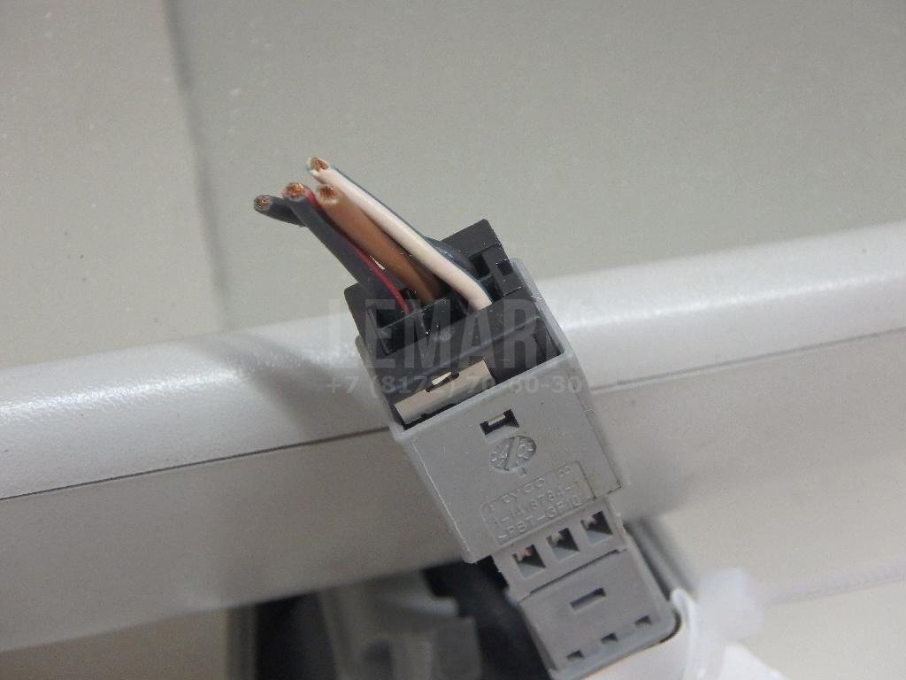 Зеркало заднего вида