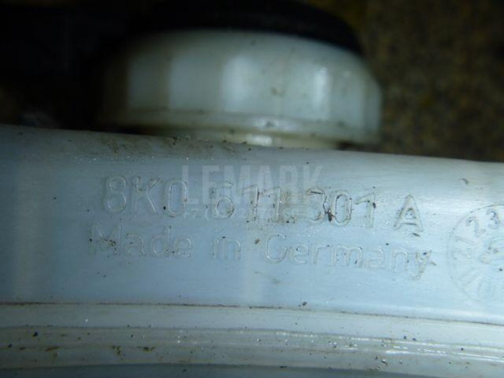 Бачок главного тормозного цилиндра