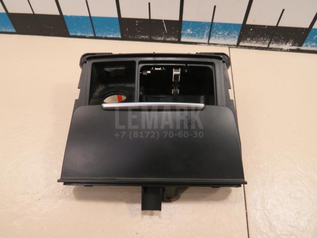 Пепельница передняя