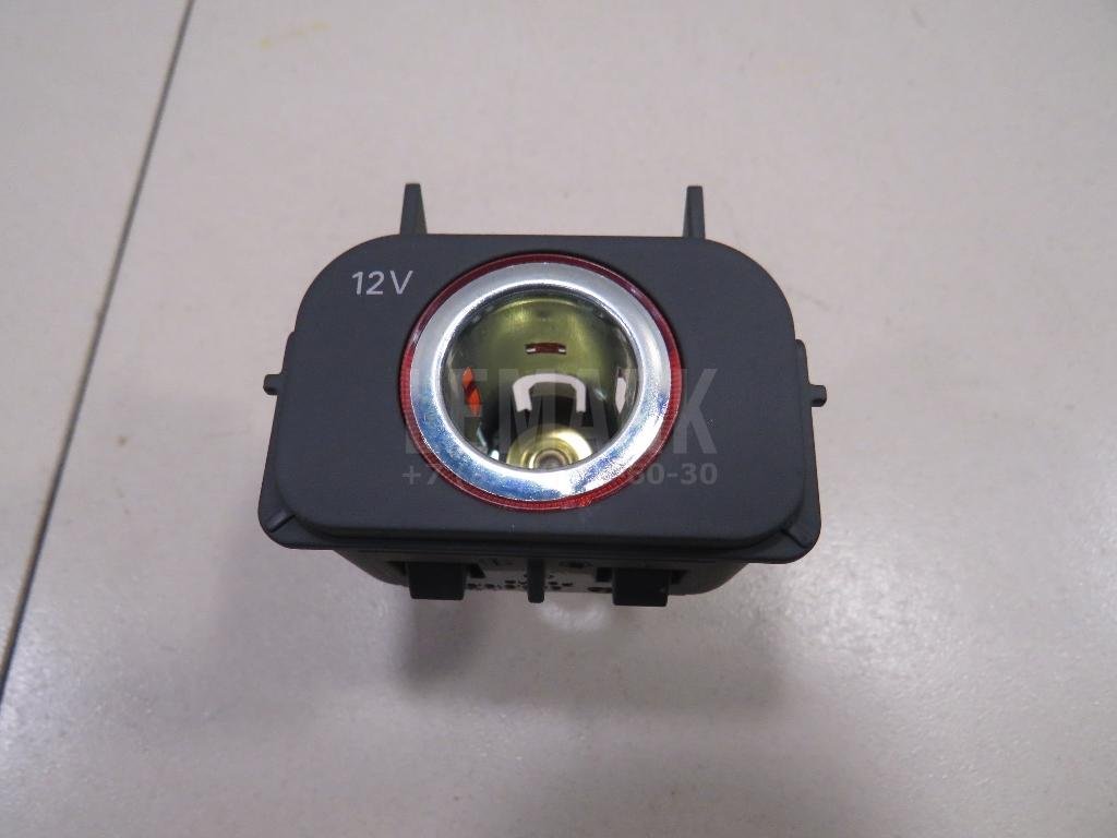 Гнездо прикуривателя