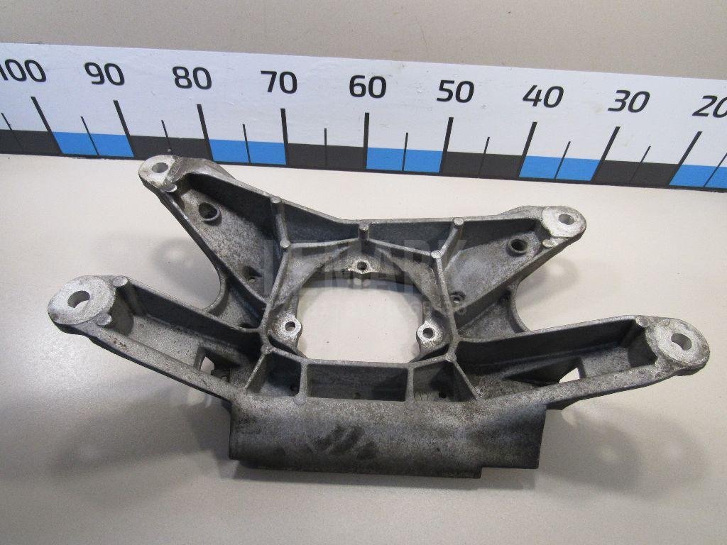 Кронштейн опоры КПП