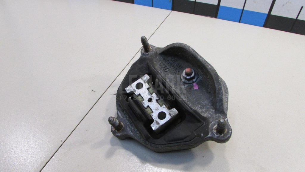 Опора КПП для  Audi A3 [8P1] 2003-2013