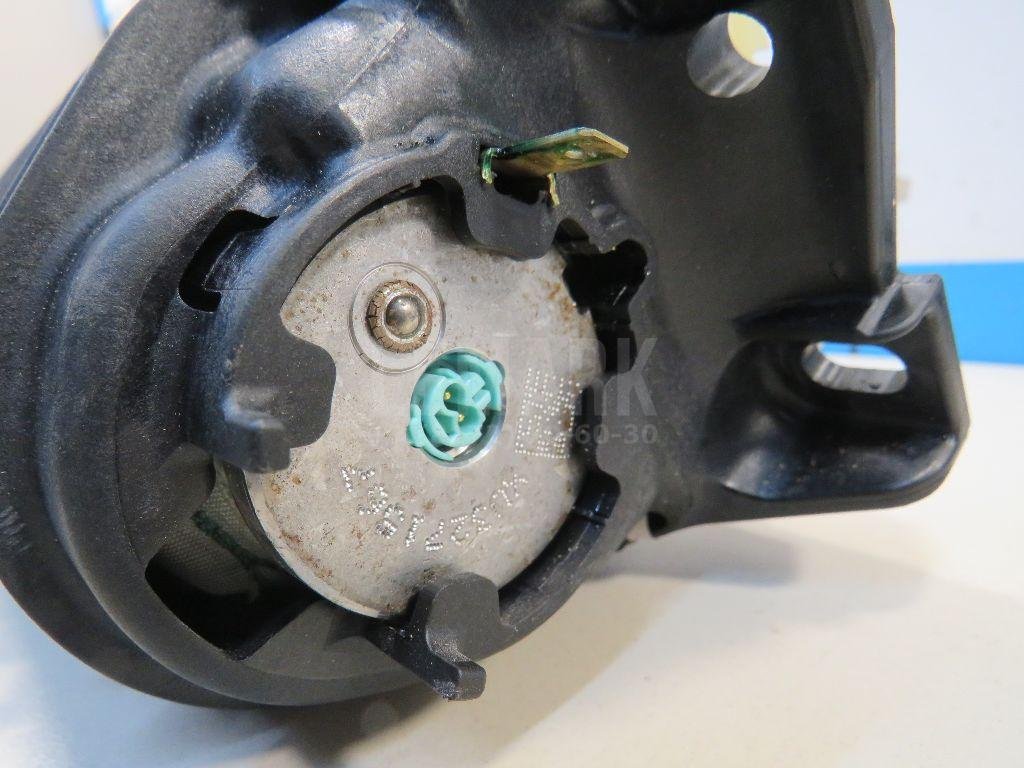 Подушка безопасности пассажирская (в торпедо)