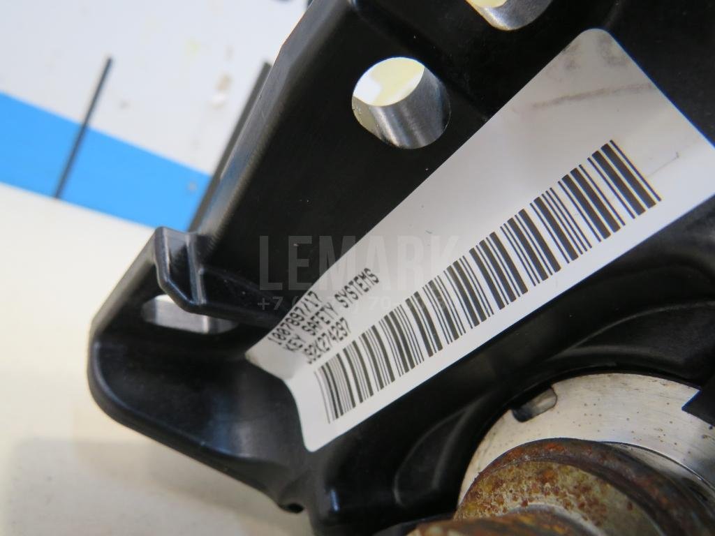 Подушка безопасности пассажирская (в торпедо)