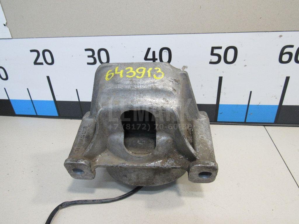 Опора двигателя левая