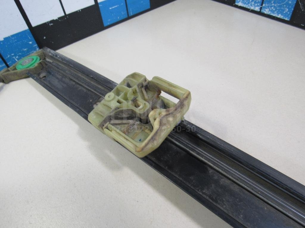 Стеклоподъемник электр. передний правый