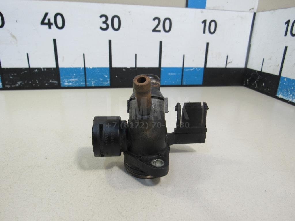 Фланец двигателя системы охлаждения