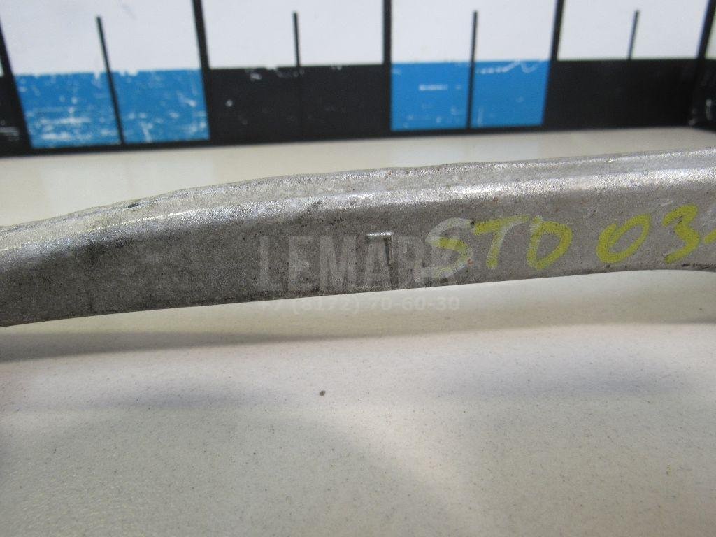 Рычаг передний верхний левый передний