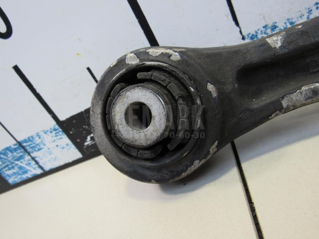 Рычаг передний нижний левый передний