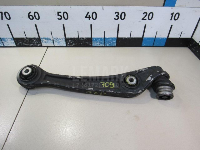 Рычаг передний нижний правый передний