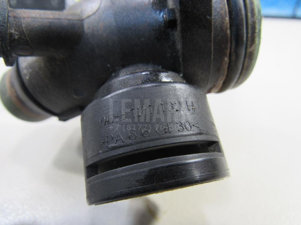 Фланец двигателя системы охлаждения