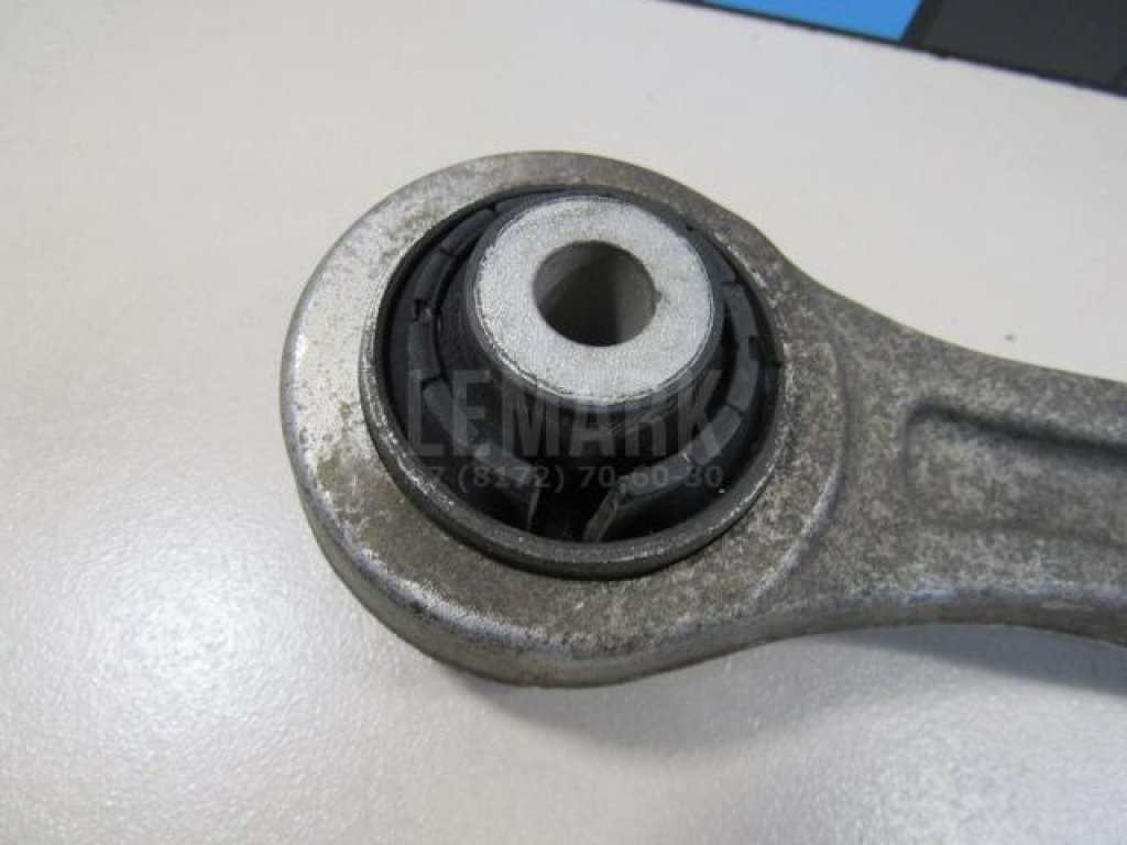 Рычаг передний нижний левый передний