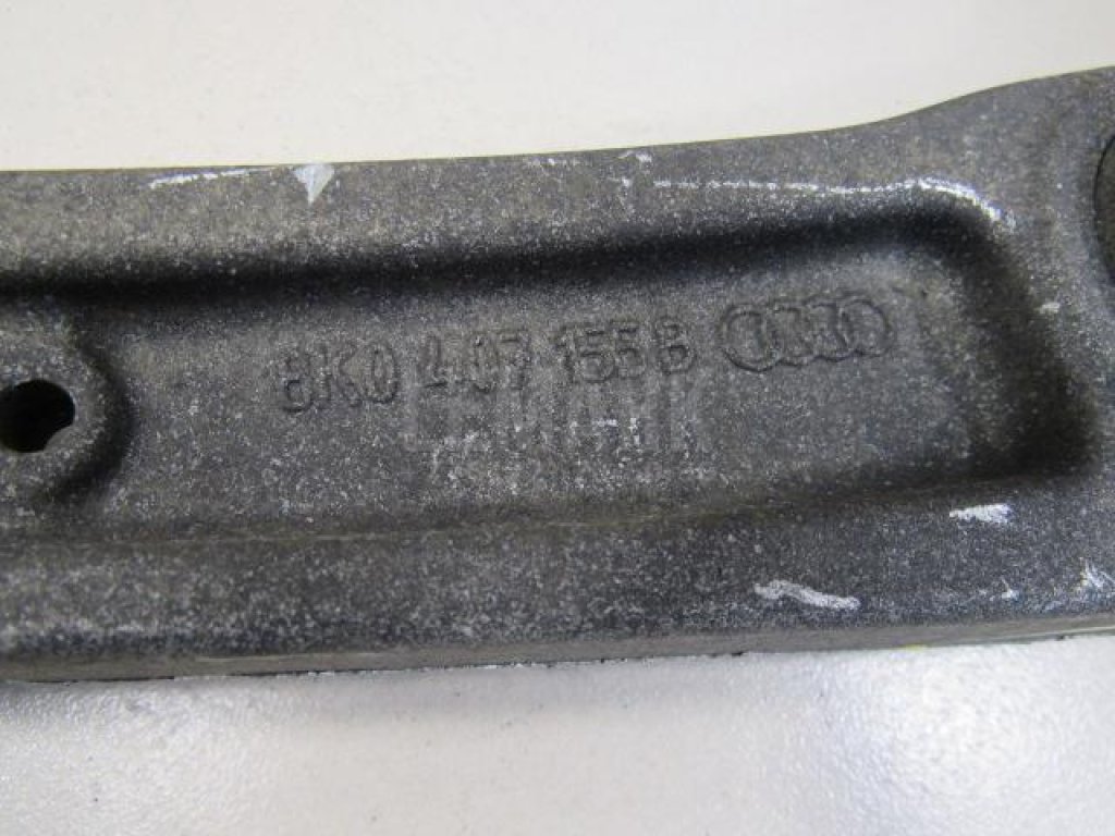 Рычаг передний нижний левый передний