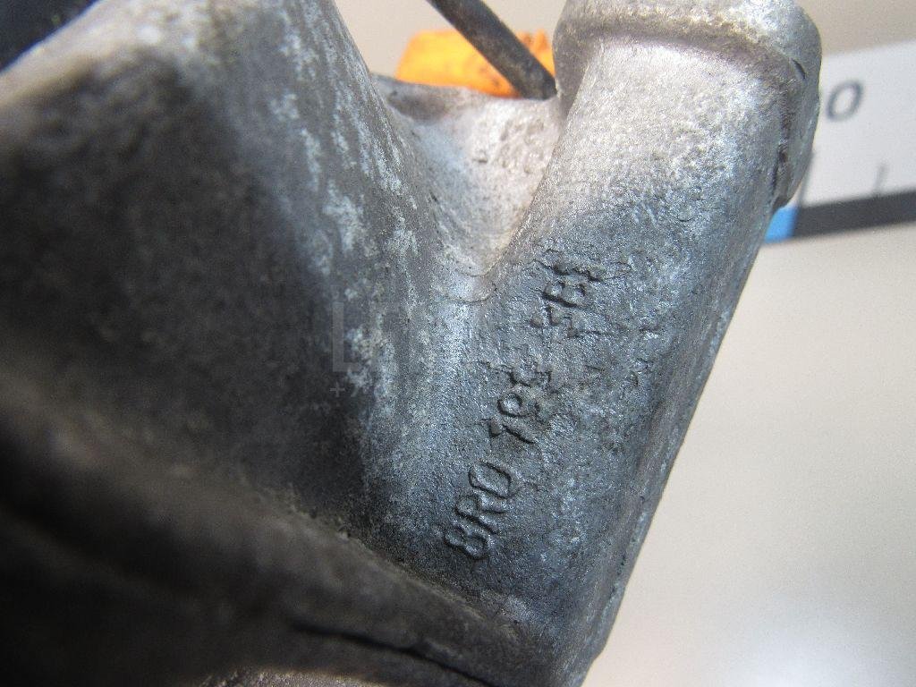 Опора двигателя левая