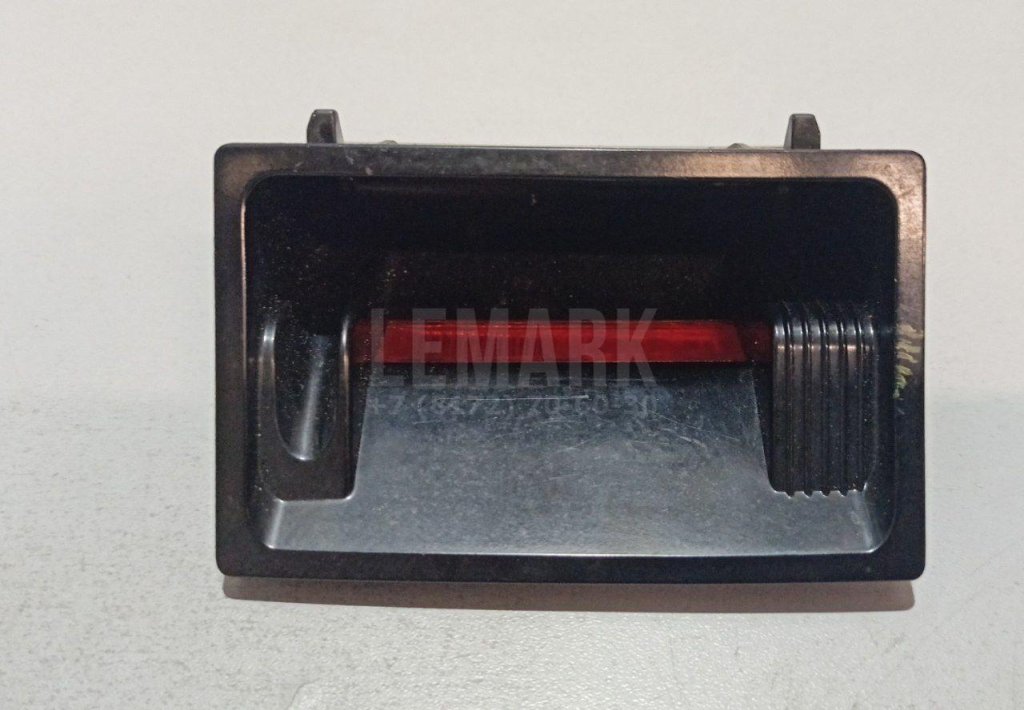 Пепельница передняя