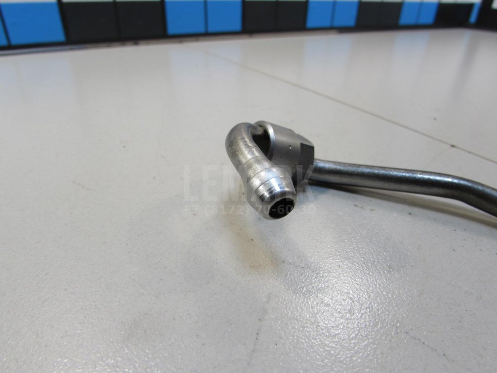 Трубка турбокомпрессора (турбины)