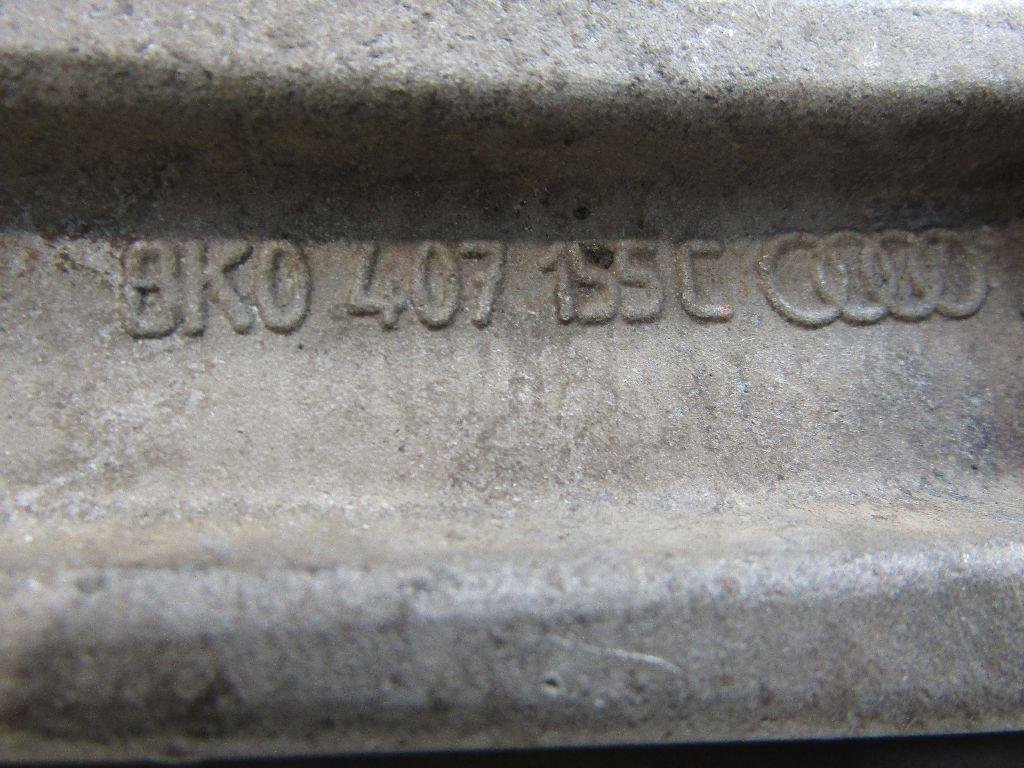 Рычаг передний нижний левый передний