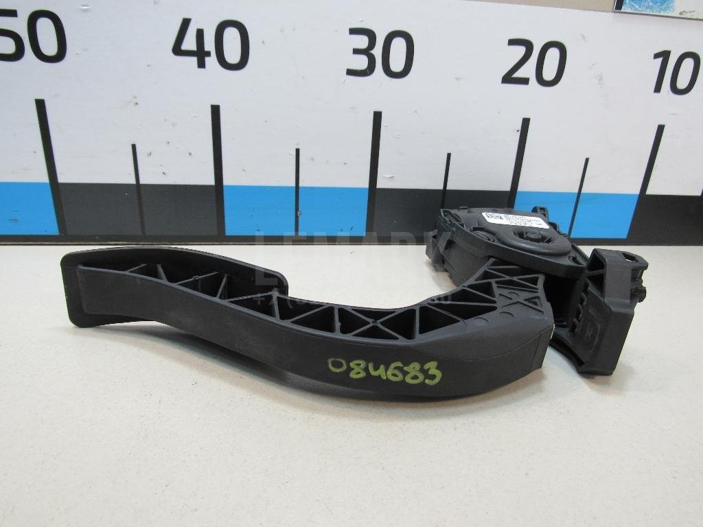 Педаль газа