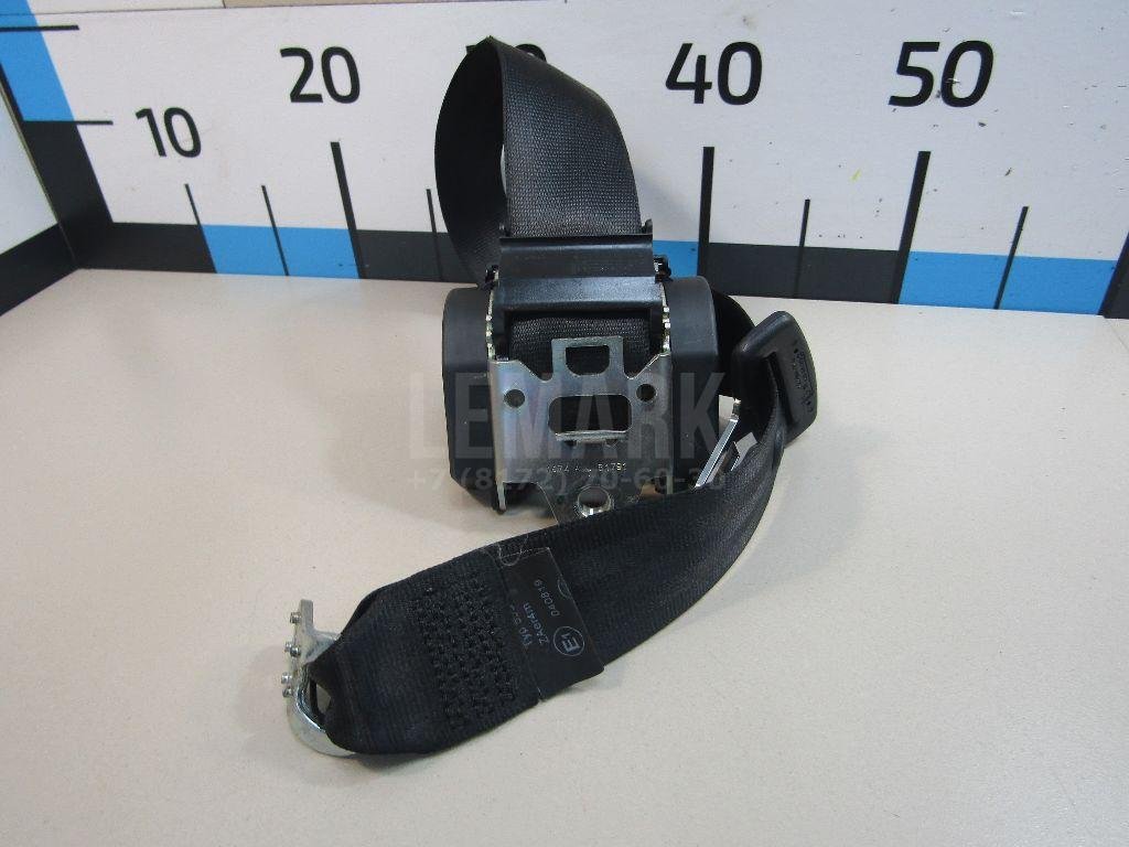 Ремень безопасности