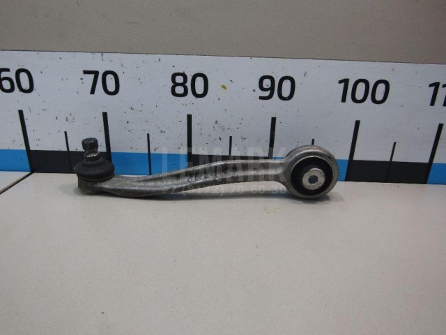 Рычаг передний верхний правый задний