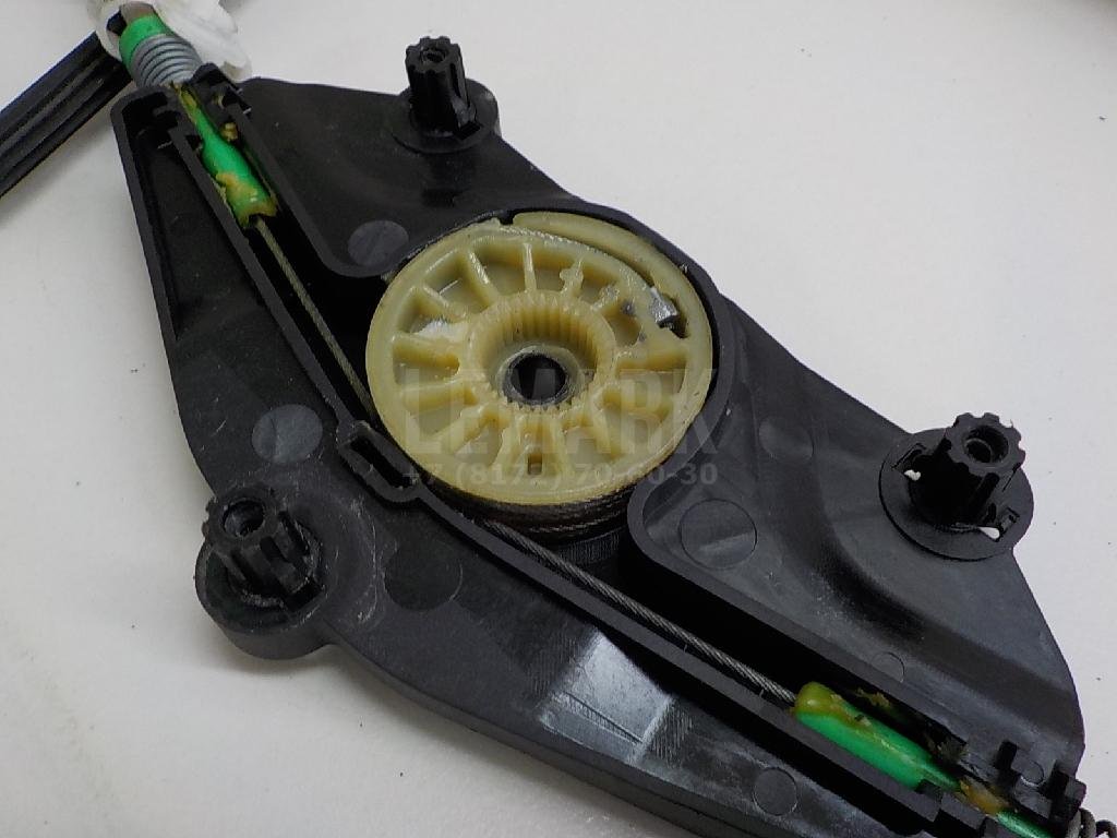 Стеклоподъемник электр. передний правый