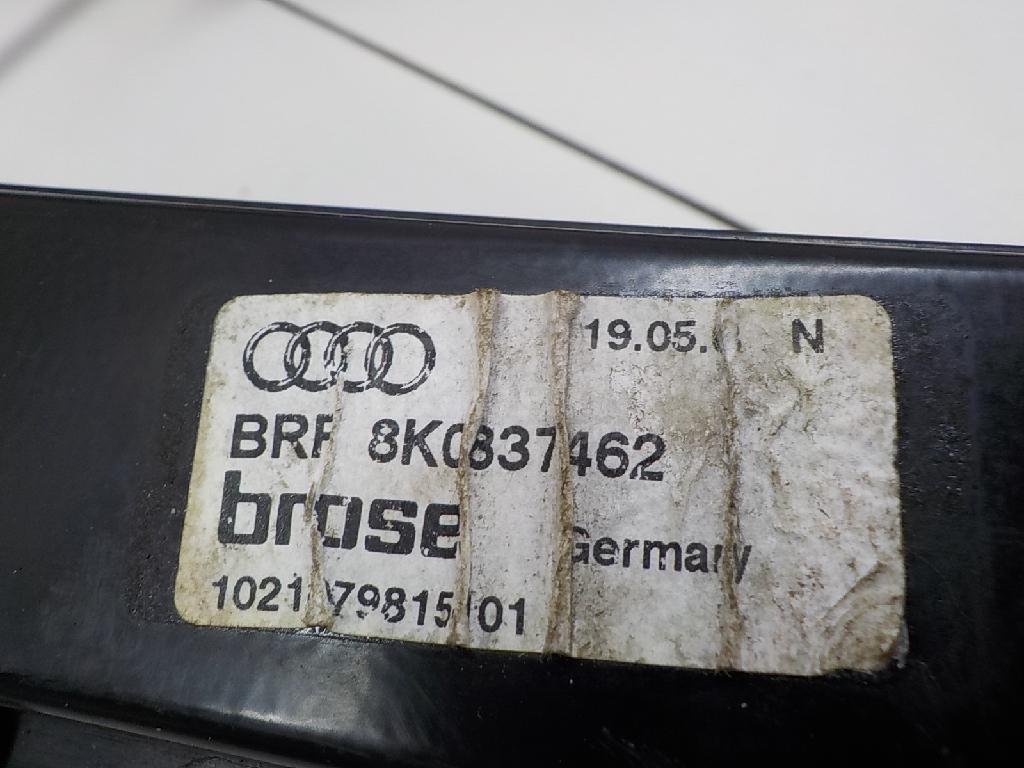 Стеклоподъемник электр. передний правый