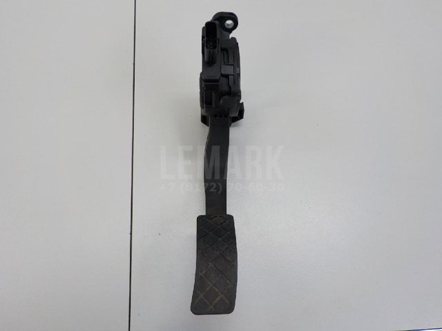 Педаль газа