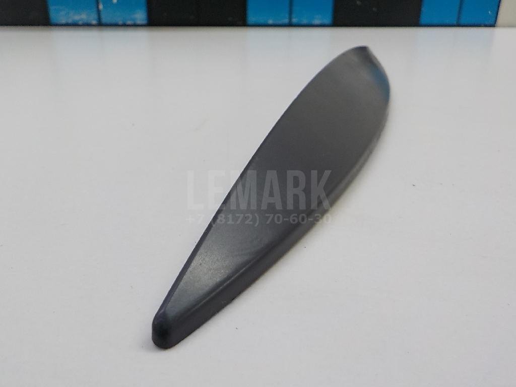 Молдинг задней левой двери