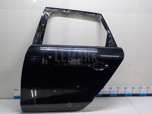 Дверь задняя левая