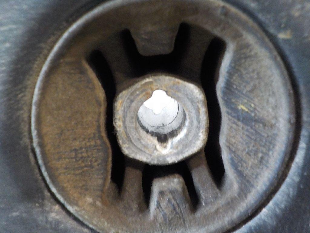 Балка задняя