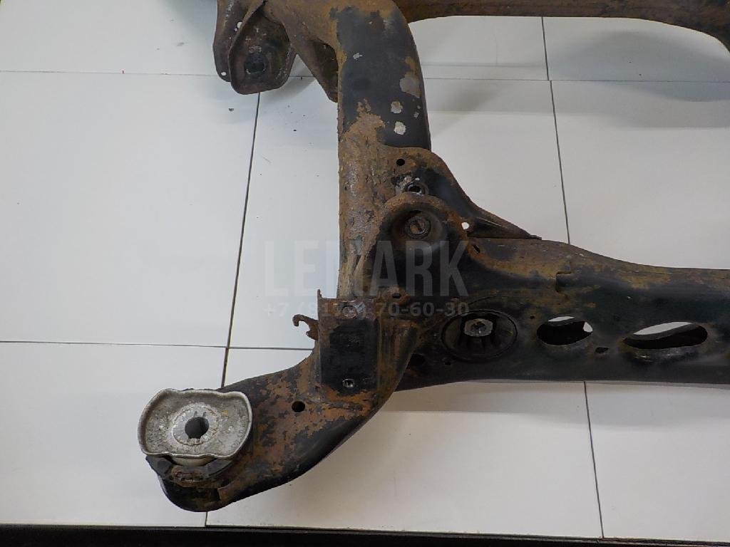 Балка задняя