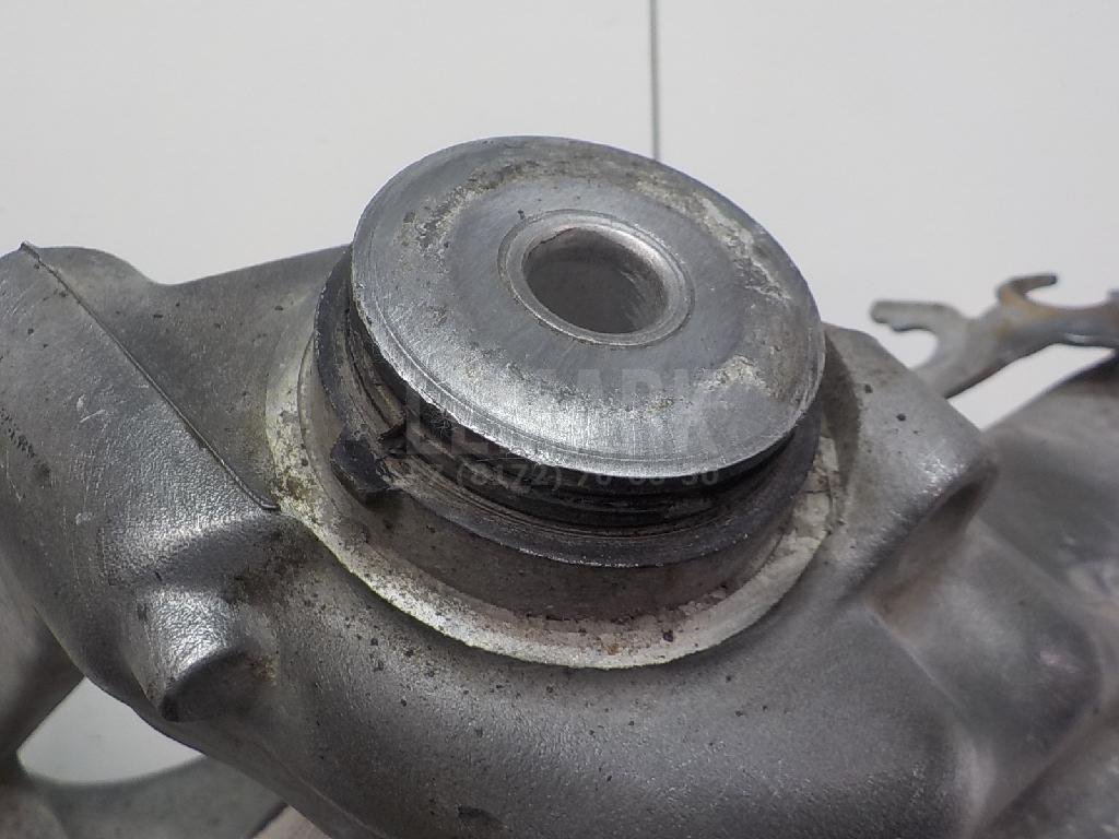 Кулак поворотный задний правый