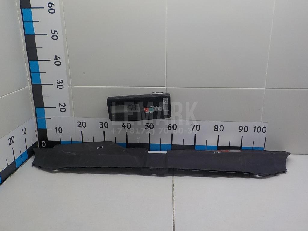 Кожух замка капота