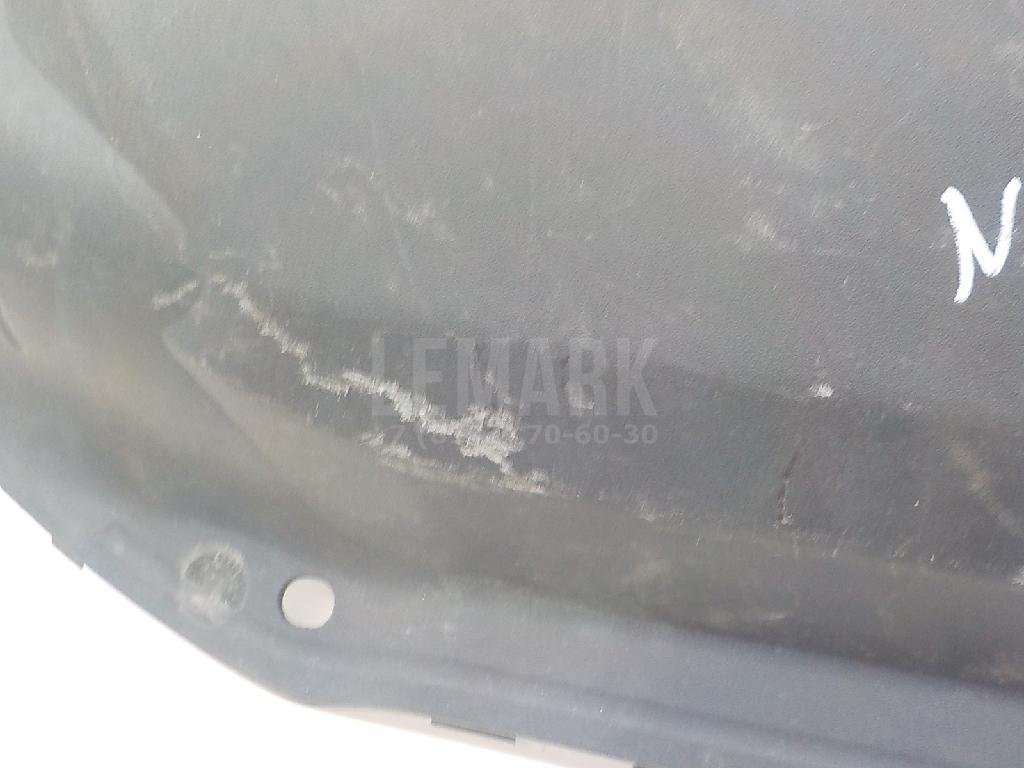 Кожух замка капота