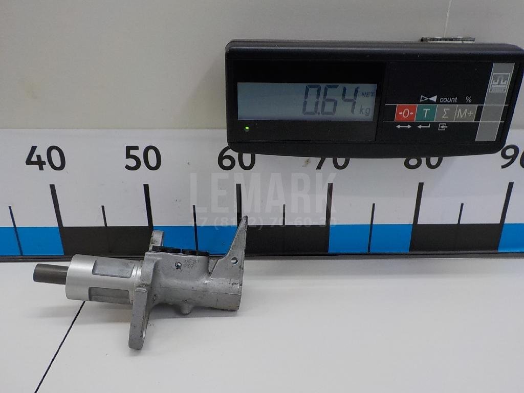 Цилиндр тормозной главный