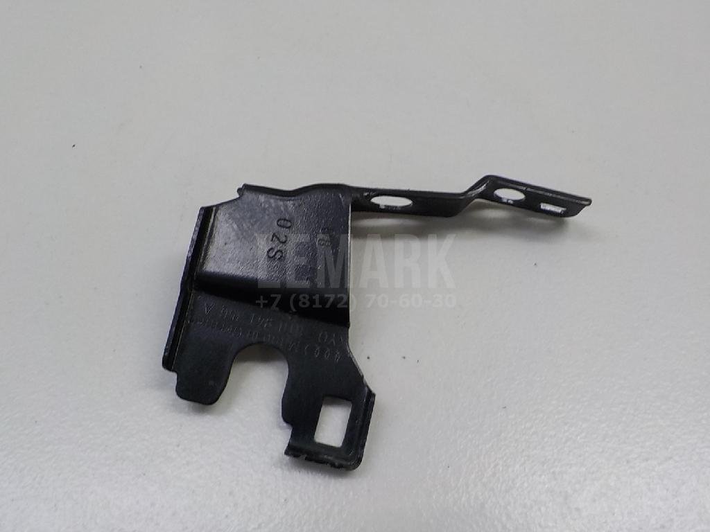 Кронштейн фар правый для  Audi A3 [8PA] Sportback 2004-2013