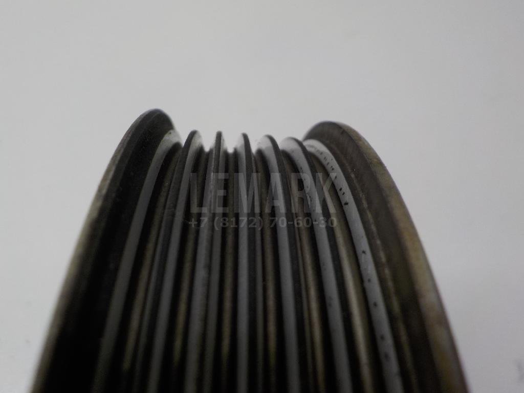 Шкив водяного насоса (помпы)