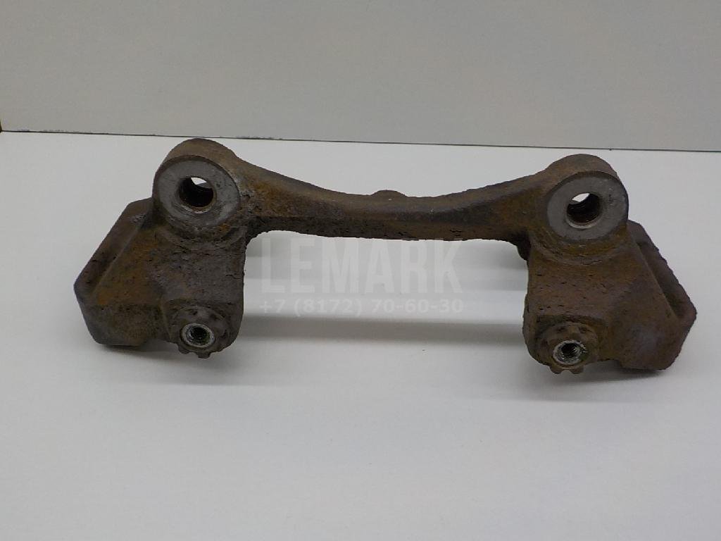 Скоба суппорта переднего для  Alfa Romeo Giulietta 2010-2020