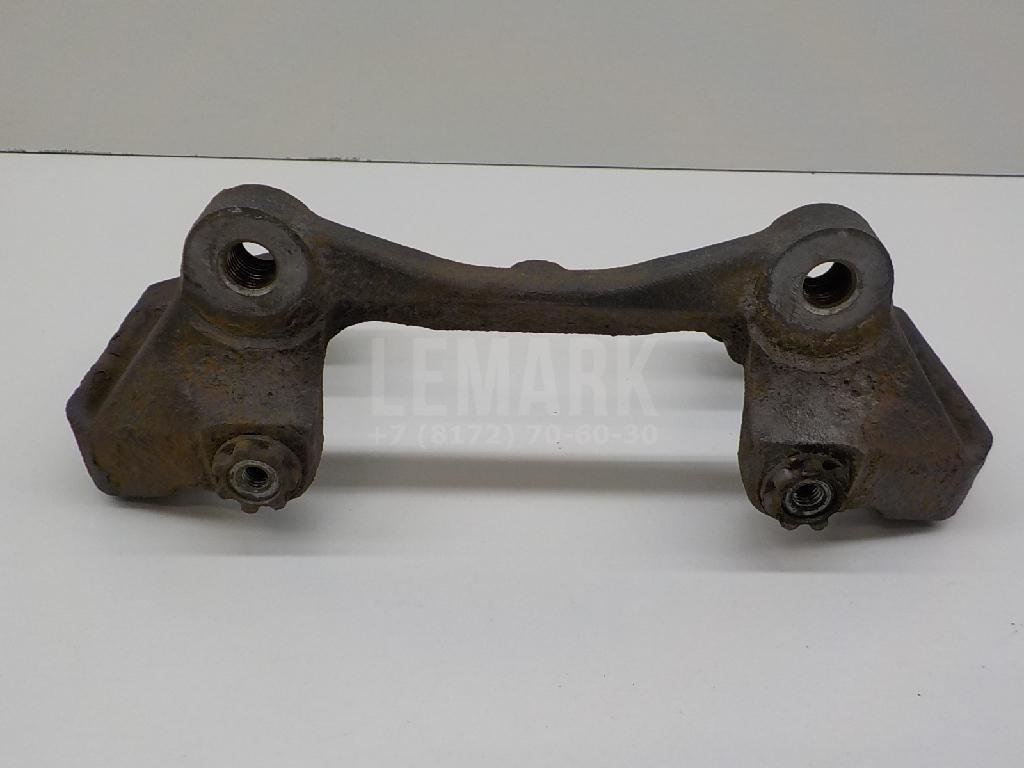 Скоба суппорта переднего