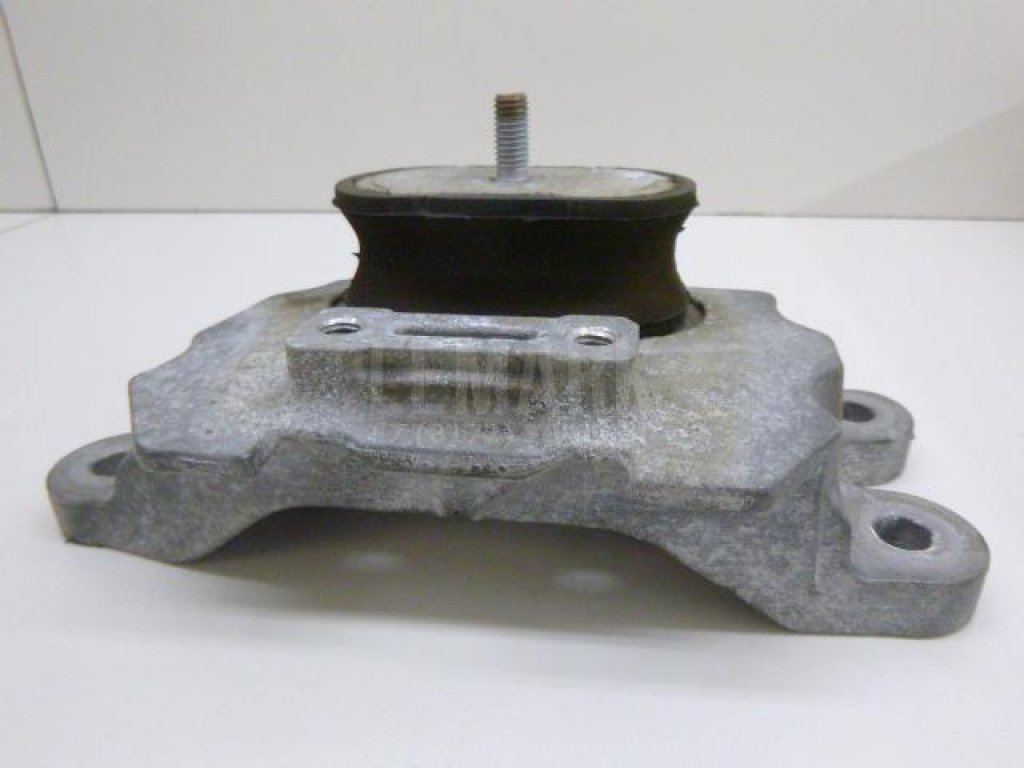 Кронштейн опоры КПП