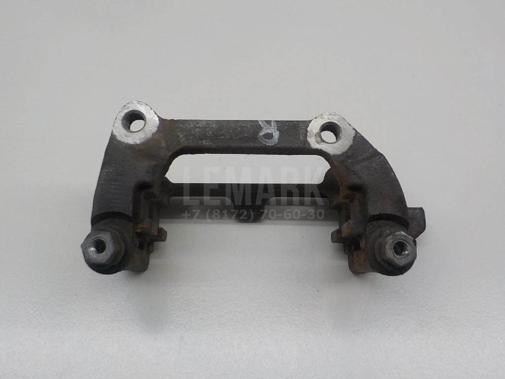 Скоба суппорта заднего правого