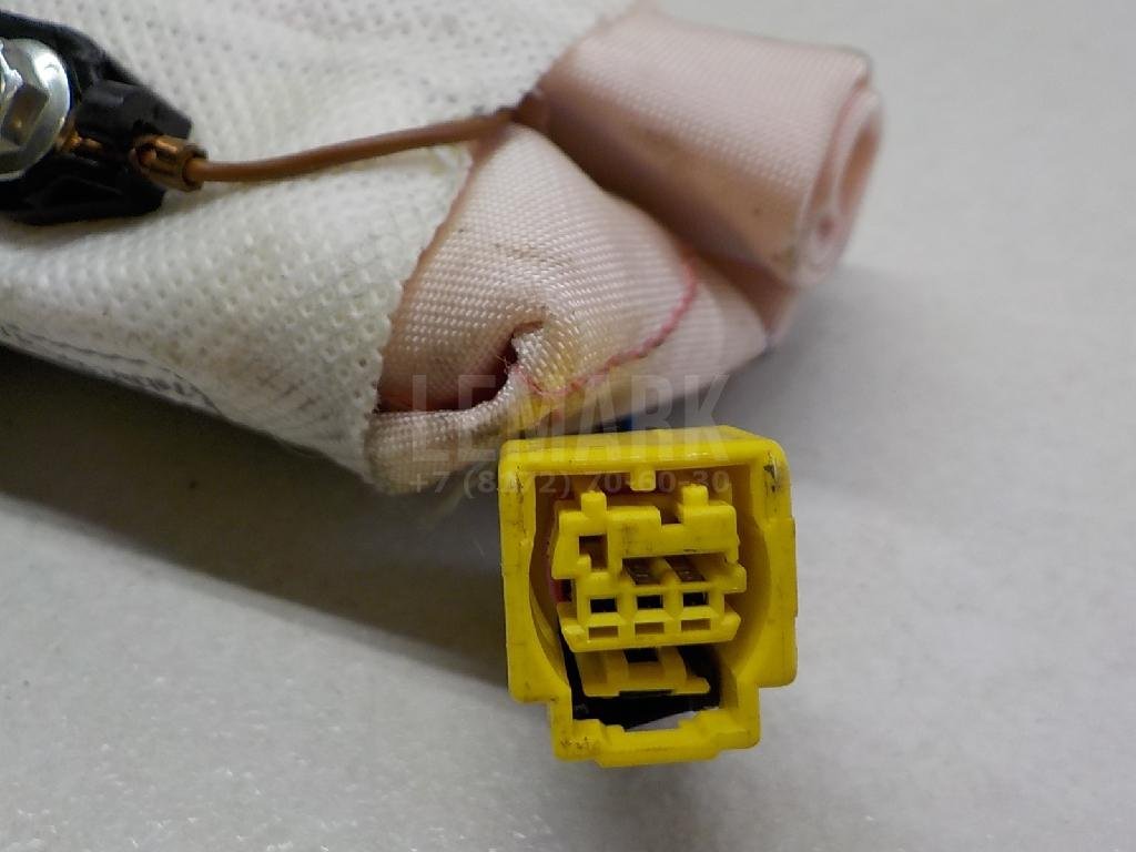 Подушка безопасности боковая (в сиденье)