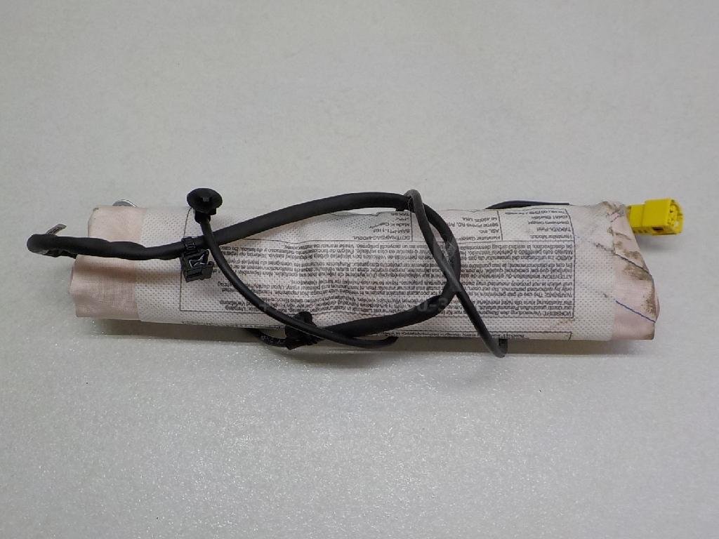 Подушка безопасности боковая (в сиденье)