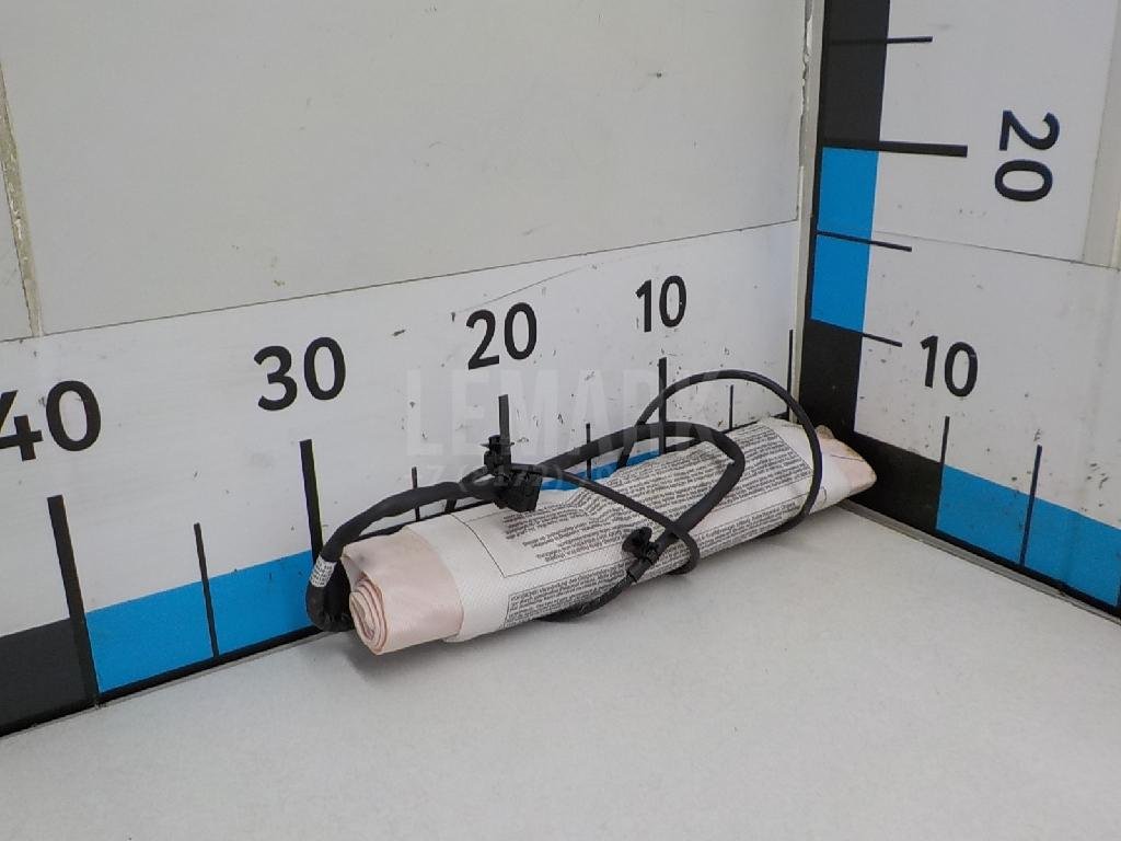 Подушка безопасности боковая (в сиденье)